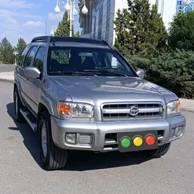 Nissan Pathfinder 2003