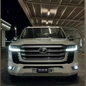 Toyota Land Cruiser 2022