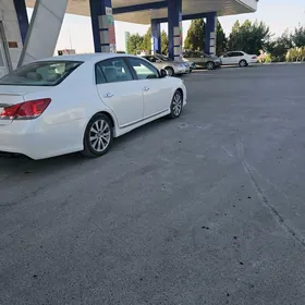Toyota Avalon 2012