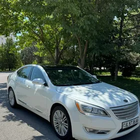 Kia Cadenza 2013