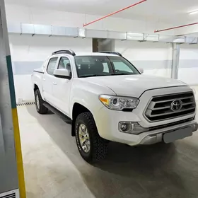 Toyota Tacoma 2023