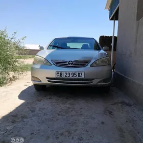 Toyota Camry 2004