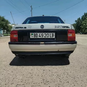 Opel Vectra 1988