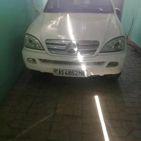 Mercedes-Benz ML350 2002