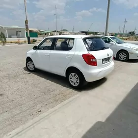 Skoda Fabia​ 2010