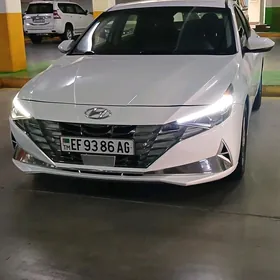 Hyundai Elantra 2021