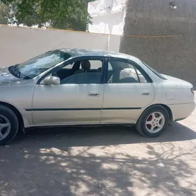 Toyota Carina 1993