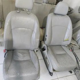 Lexus ES 12 sidenyalar