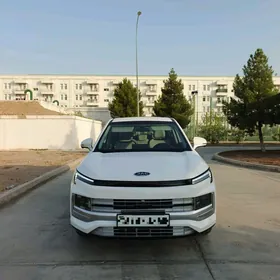 JAC JS8 2023