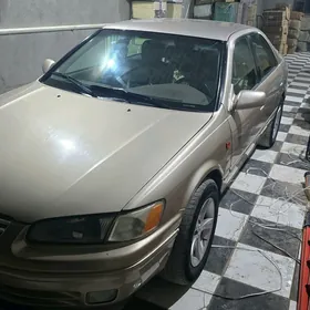 Toyota Camry 1998