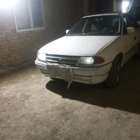 Opel Astra 1992
