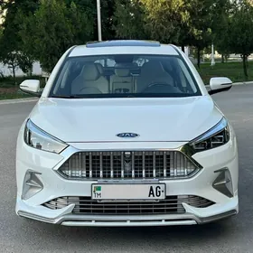 JAC J7 2023