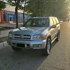 Nissan Pathfinder 2001