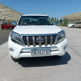 Toyota Land Cruiser Prado 2014
