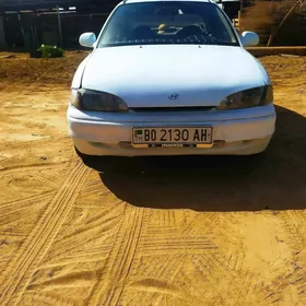 Hyundai Accent 1996