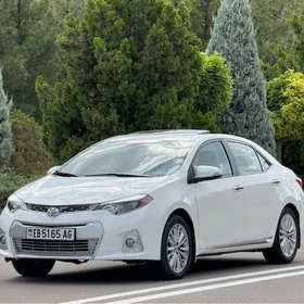 Toyota Corolla 2014