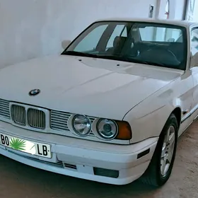 BMW E34 1989