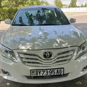 Toyota Camry 2010