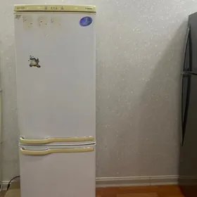 Holadilnik Samsung