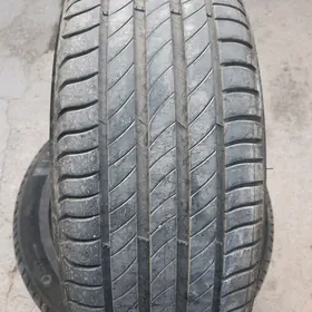 215 55 17 Mi§hlen kamplekt