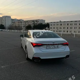 Toyota Avalon 2021