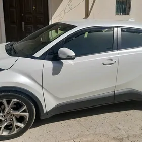 Toyota C-HR 2019