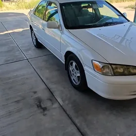 Toyota Camry 1999