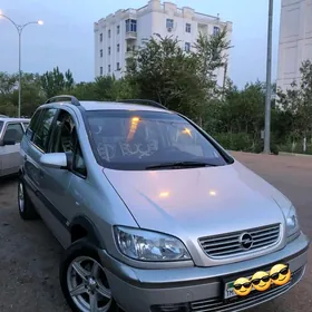 Opel Zafira 2002