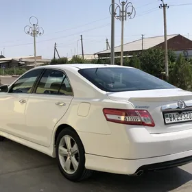 Toyota Camry 2011