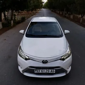 Toyota Yaris 2017