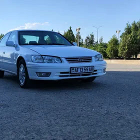 Toyota Camry 2000