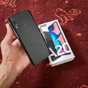 Samsung A20