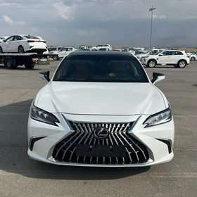 Lexus ES 350 2023