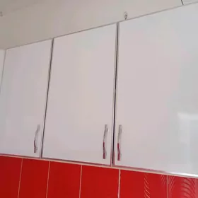 kuhnya garnitur