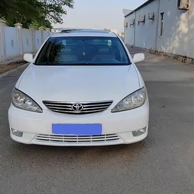Toyota Camry 2003