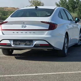 Hyundai Sonata 2021