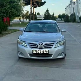 Toyota Camry 2010