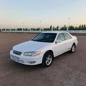 Toyota Camry 1999