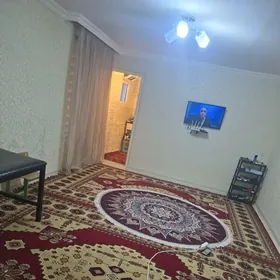 Срочно6mkr1etaj1kom2edilen