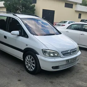 Opel Zafira 2002