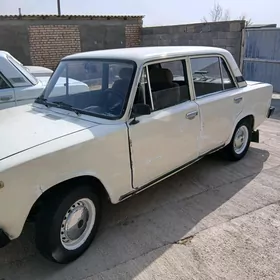 Lada 2104 1981