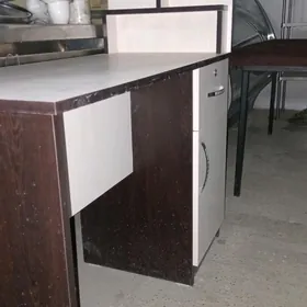 стол
