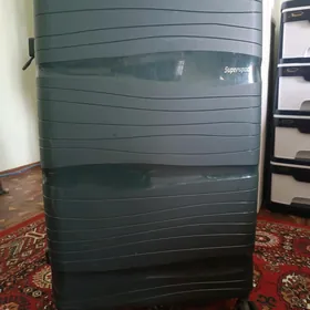 Чемодан