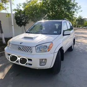 Toyota RAV4 2003