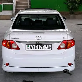 Toyota Corolla 2010