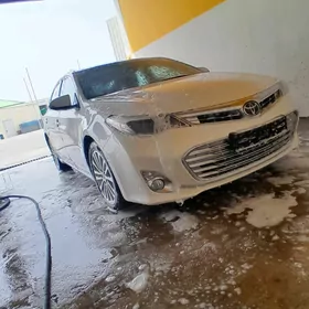 Toyota Avalon 2013