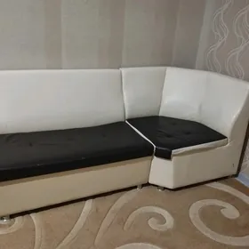 Divan