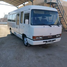 Toyota Coaster 1991
