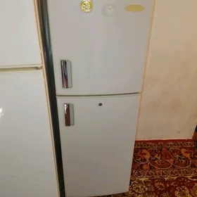 Haladilnik Akira