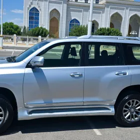 Toyota Land Cruiser Prado 2014